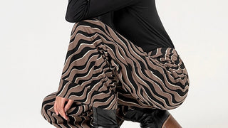 PANTALONES Y FALDAS