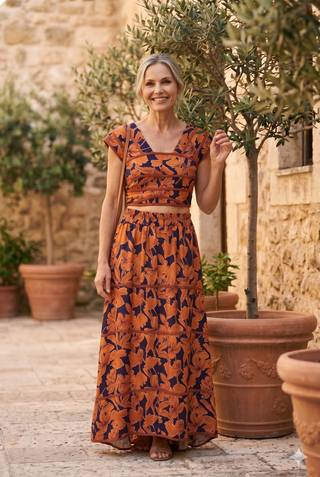 Conjunto NUSAS de falda y top en naranja quemado