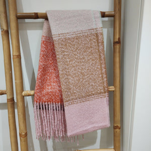 Bufanda de lana a bandas con flecos
