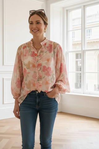 Blusa SENA floraL con chorrera rosa