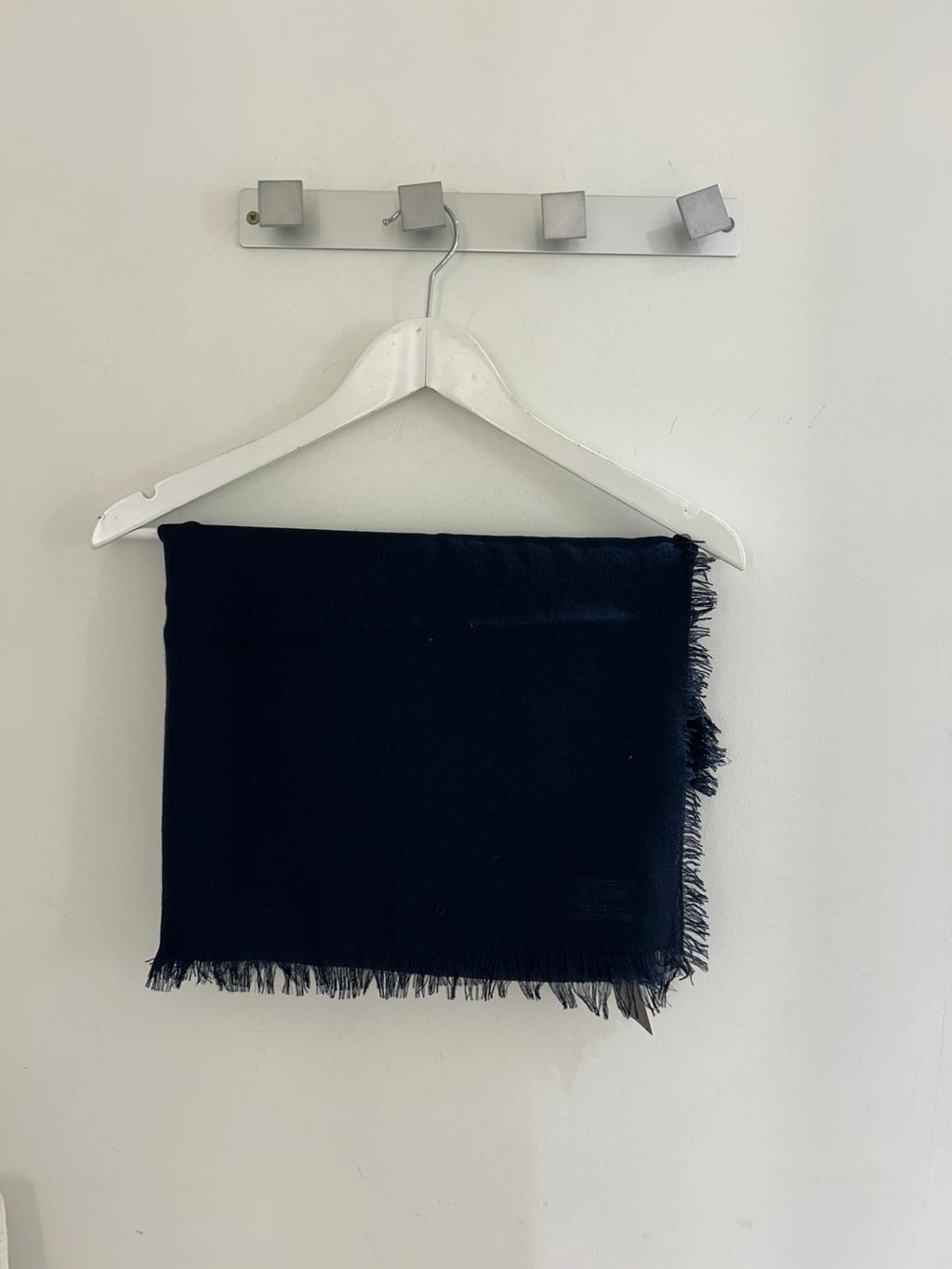 Pashmina lisa flecos amplia