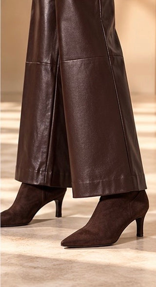Pantalon CAPU estilo recto y ancho chocolate