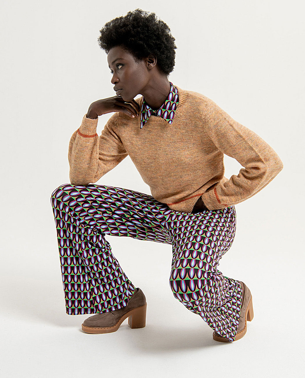 Pantalón CAFO estampado geométrico