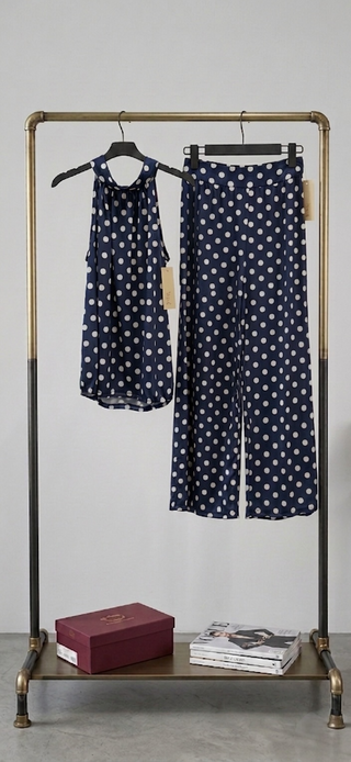 Conjunto NARLA pantalon y top lunares marino