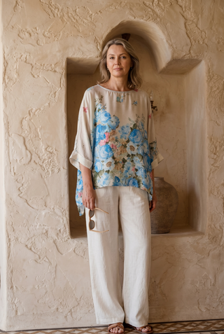 Blusa VALEN cuello redondo estampada floral azul