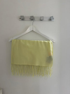 Pashmina viscosa lisa flecos
