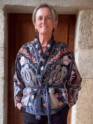 Chaqueta MÉRIDA bordada de terciopelo azul