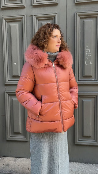 Guateado LILITH corto capucha pelo extraible teja claro