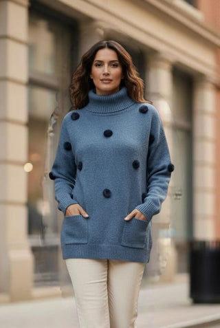 Jersey PEGGI cuello vuelto con topos y bolsillos azul