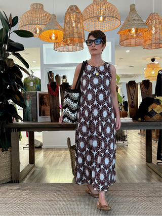 Vestido KALIOPE estampado flor marrón chocolate
