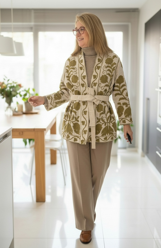 Kimono AISHA de lino rustico bordado en camel