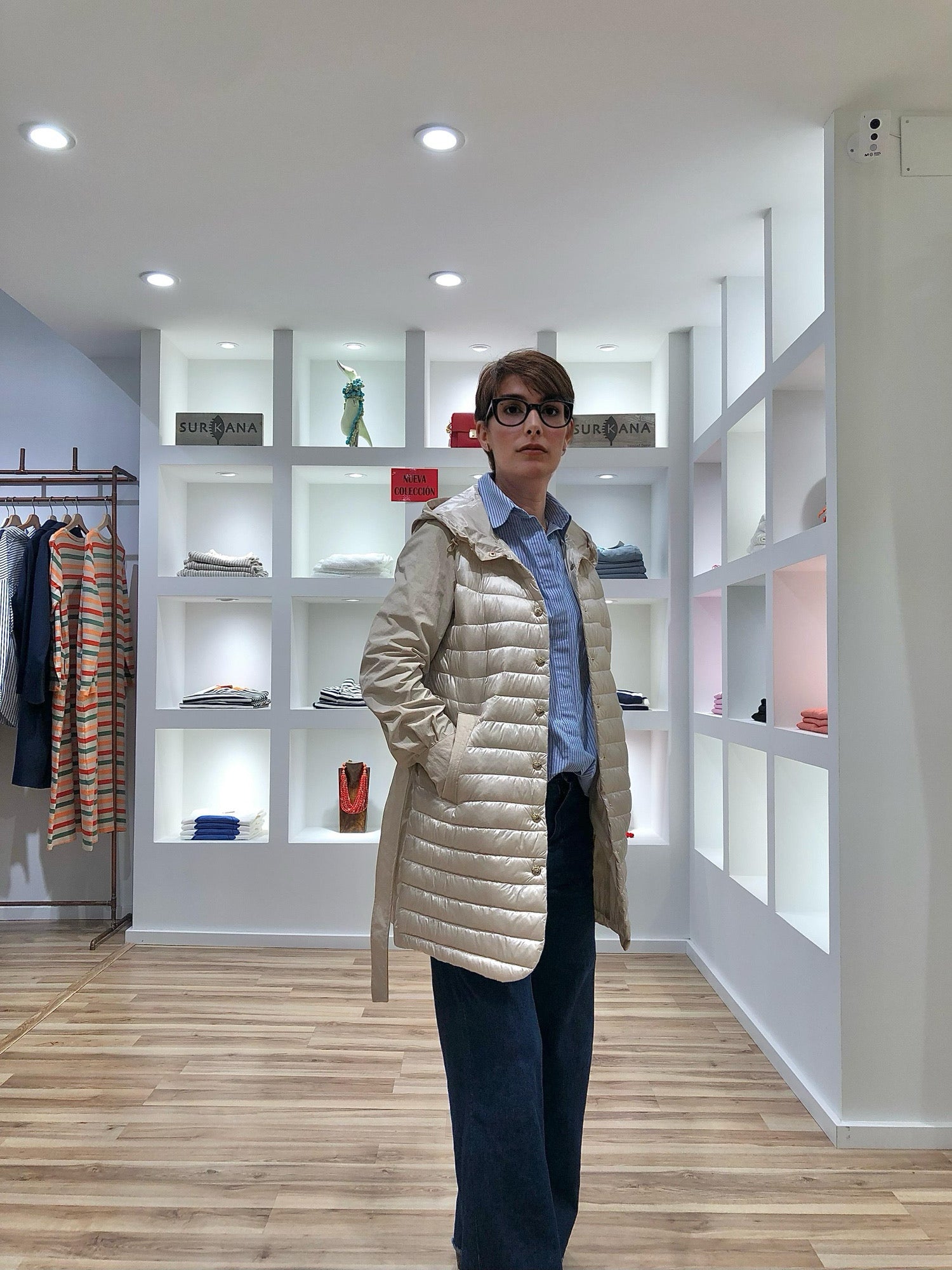 Gabardina MERCHE larga ligera botones beige