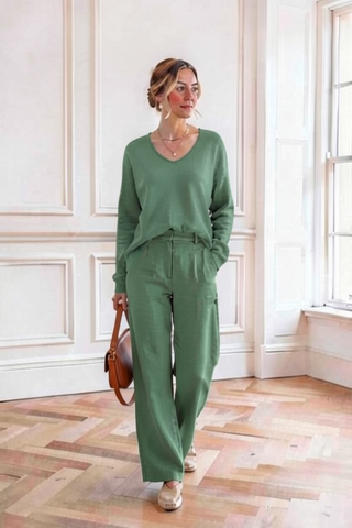 Jersey LYN básico de cuello pico verde