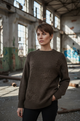 Jersey CRISA flor bordada marrón