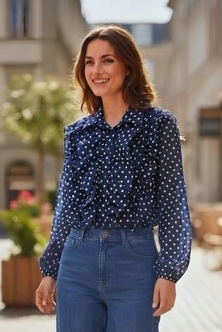 Blusa VIDIA con chorreras y topos marinos