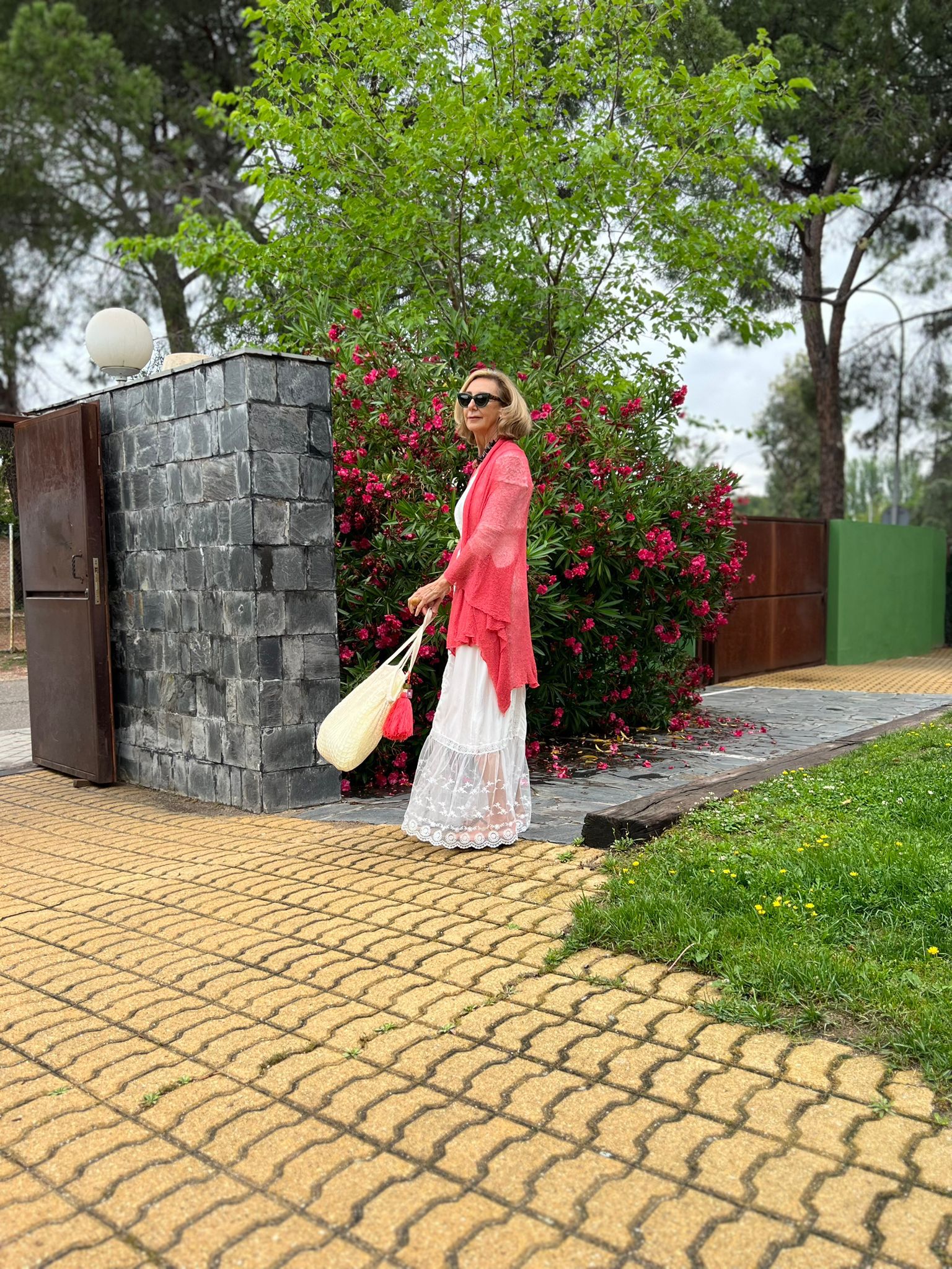 Chaqueta MARINA larga crochet coral