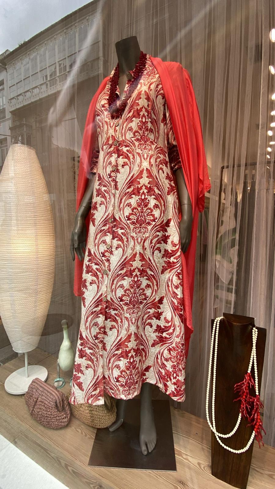 Vestido SOFIA camisero midi rojo arabescos