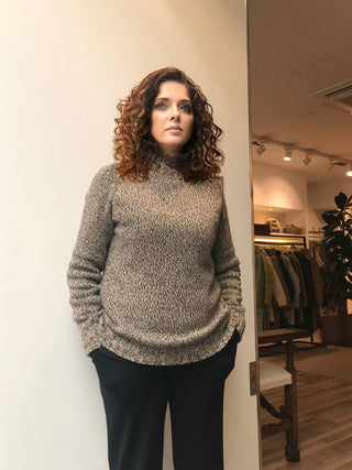 Jersey MIA de punto cuello alto topo