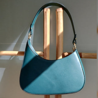 Bolso DELCE de piel forma curva